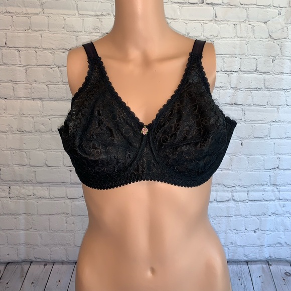 jcpenney Other - JC Penney Black & Pink Rose bra size 38D